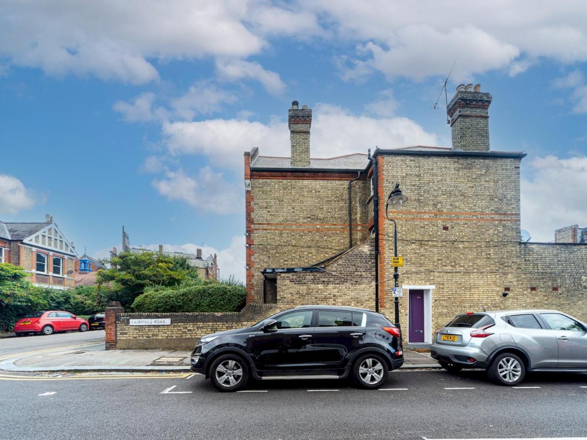 Pass The Keys Classy Bright 2-bed With Great Garden - Crouch End *